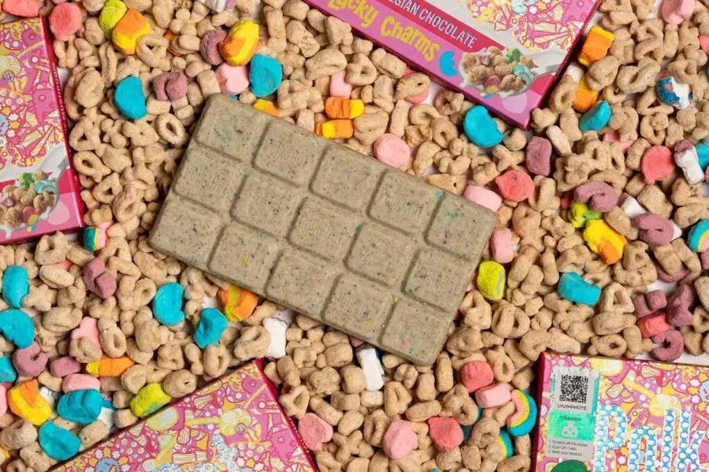 Psychedelic Mushroom Chocolate Bars